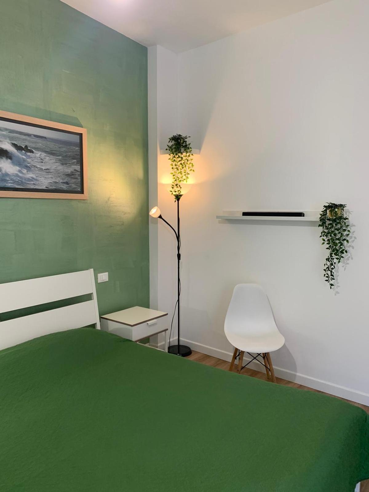Lemontreeqse Apartment Quartu Sant'Elena Room photo