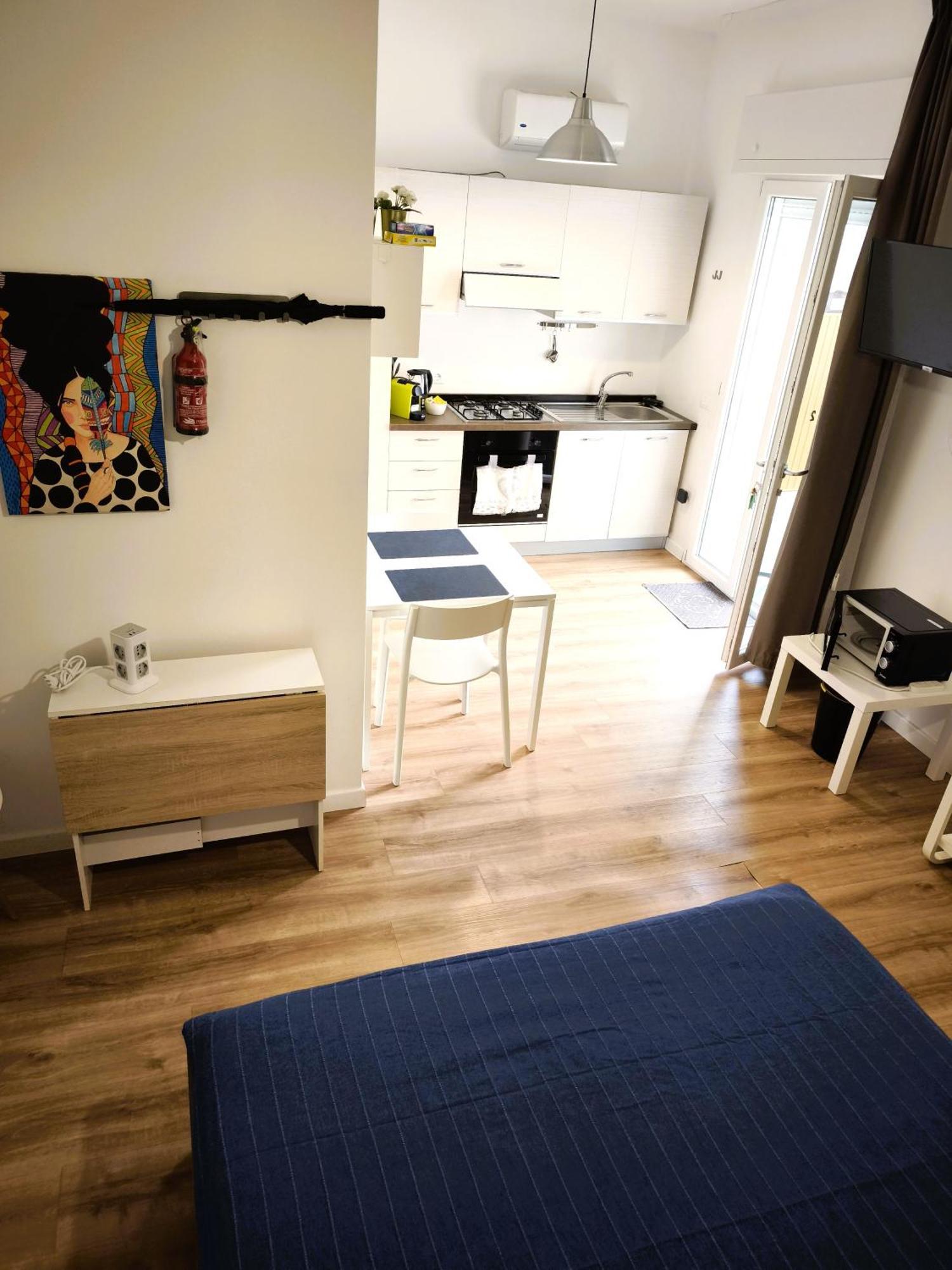 Lemontreeqse Apartment Quartu Sant'Elena Exterior photo